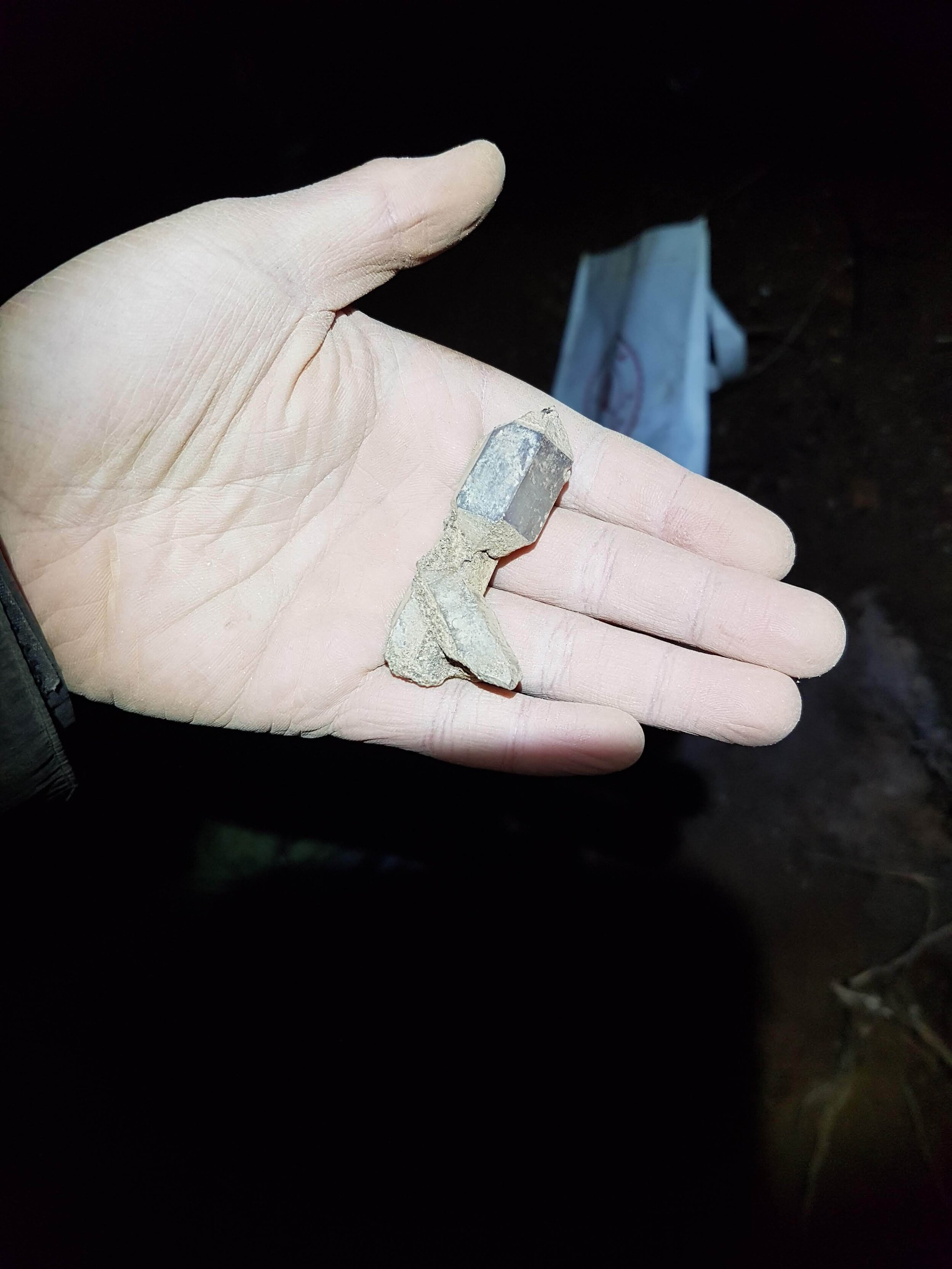 6cm+ amethyst scepter.